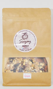 Granola de avena, mani, coco rayado, pasas, pecanas, calabaza, almendras y arandanos
